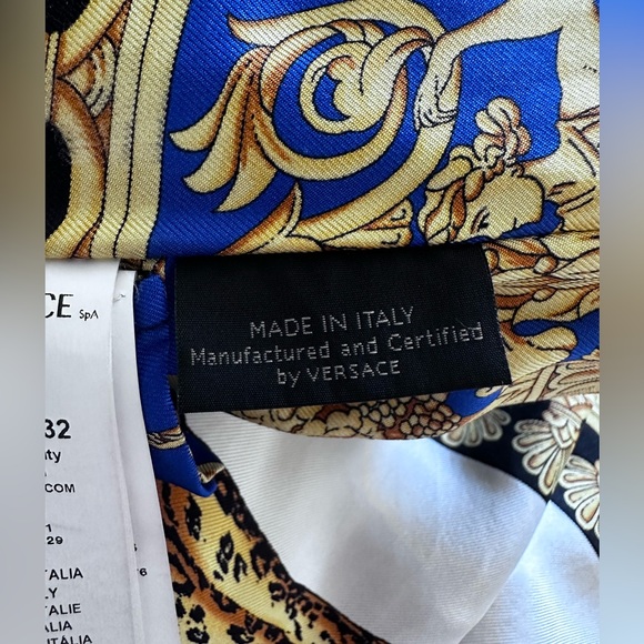 Versace Puffer - Picture 14 of 15